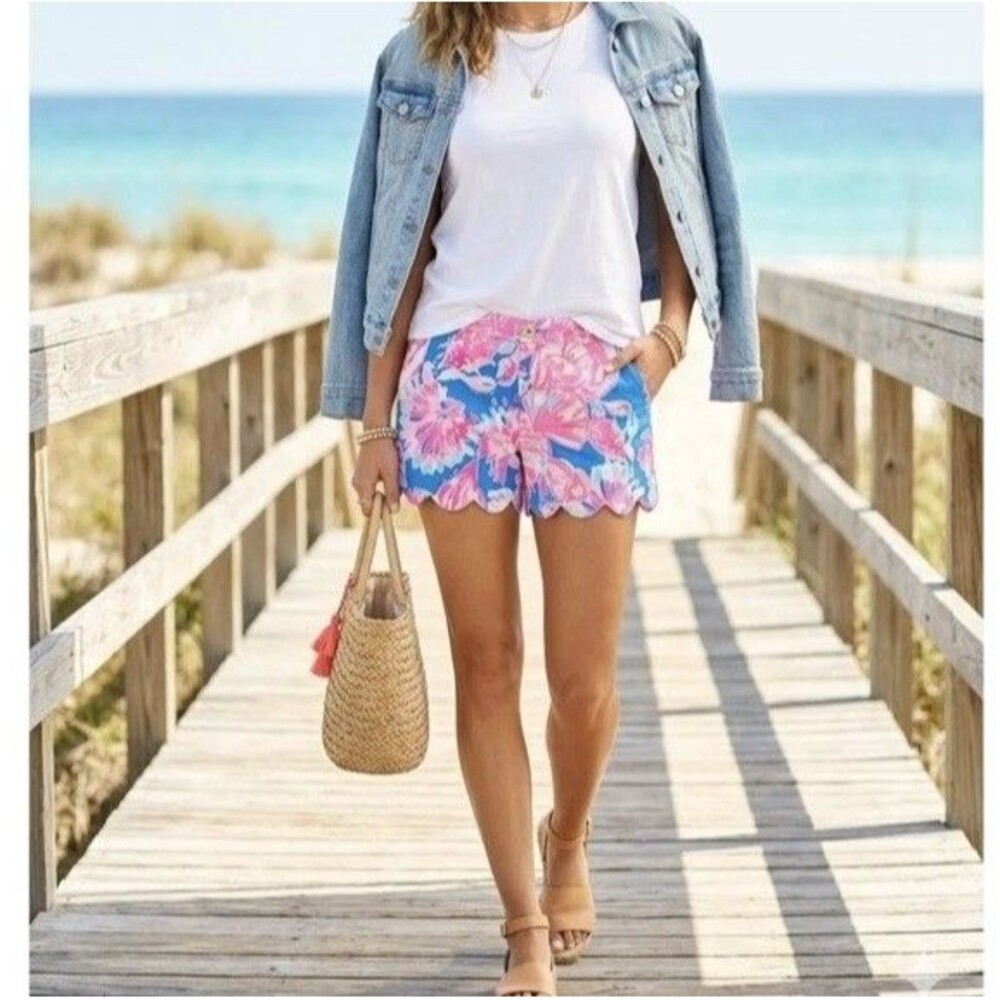 Lilly Pulitzer The Buttercup Shorts Cotton POP POP GLOW Scallop Hem Sz 00